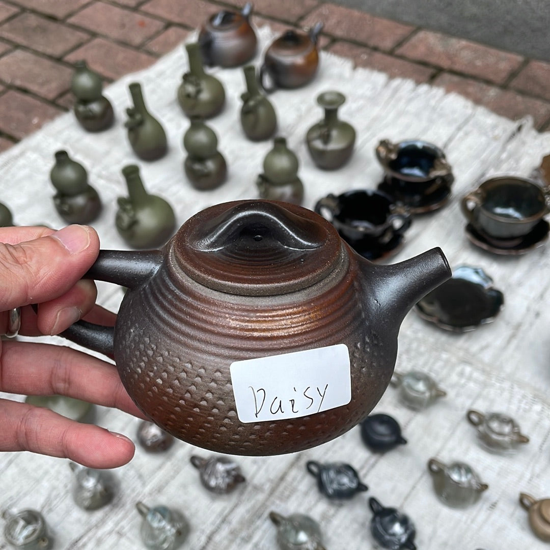 Street shopping with us!