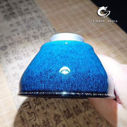 Teacup/re-emerging blue
